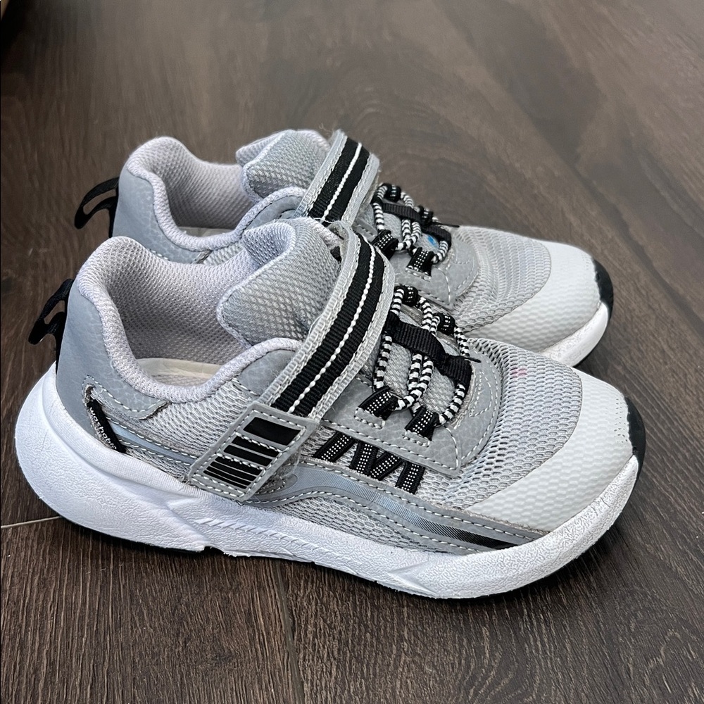 Stride Rite Gray and Black Kids Sneakers